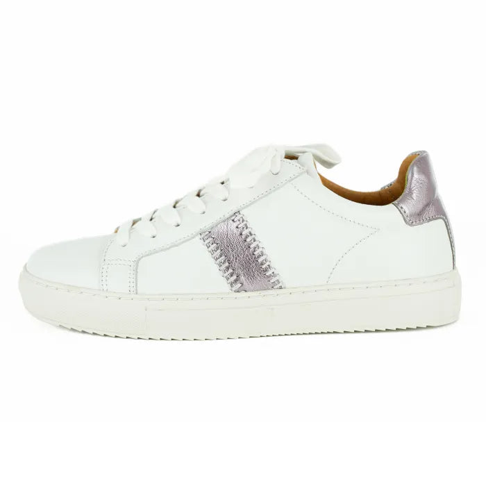 White sneaker with purple accents on a white background