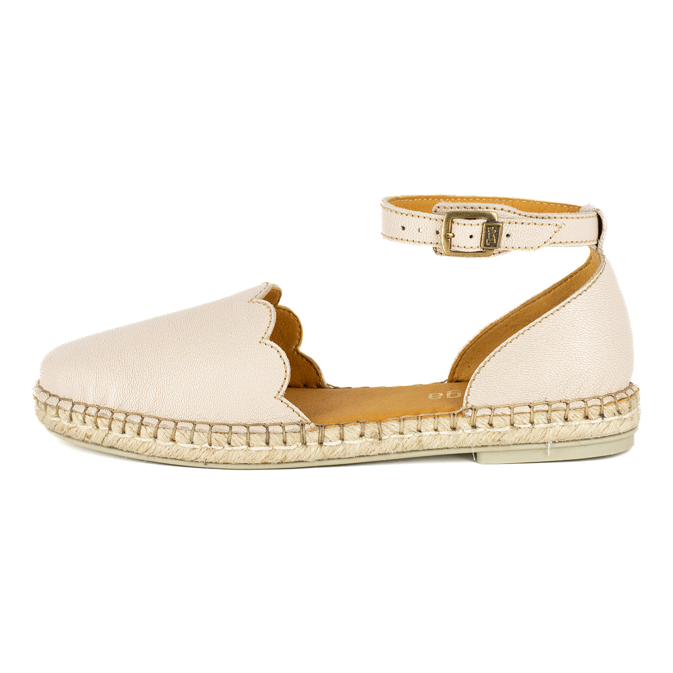 Kwamoka : Ladies Leather Espadrille Shoe in Cream