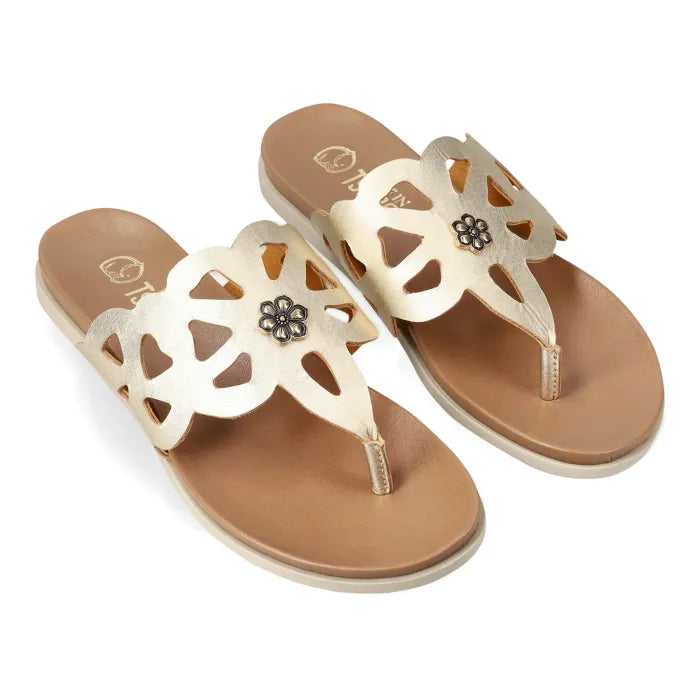 Kilwa : Ladies Leather Sandal in Gold