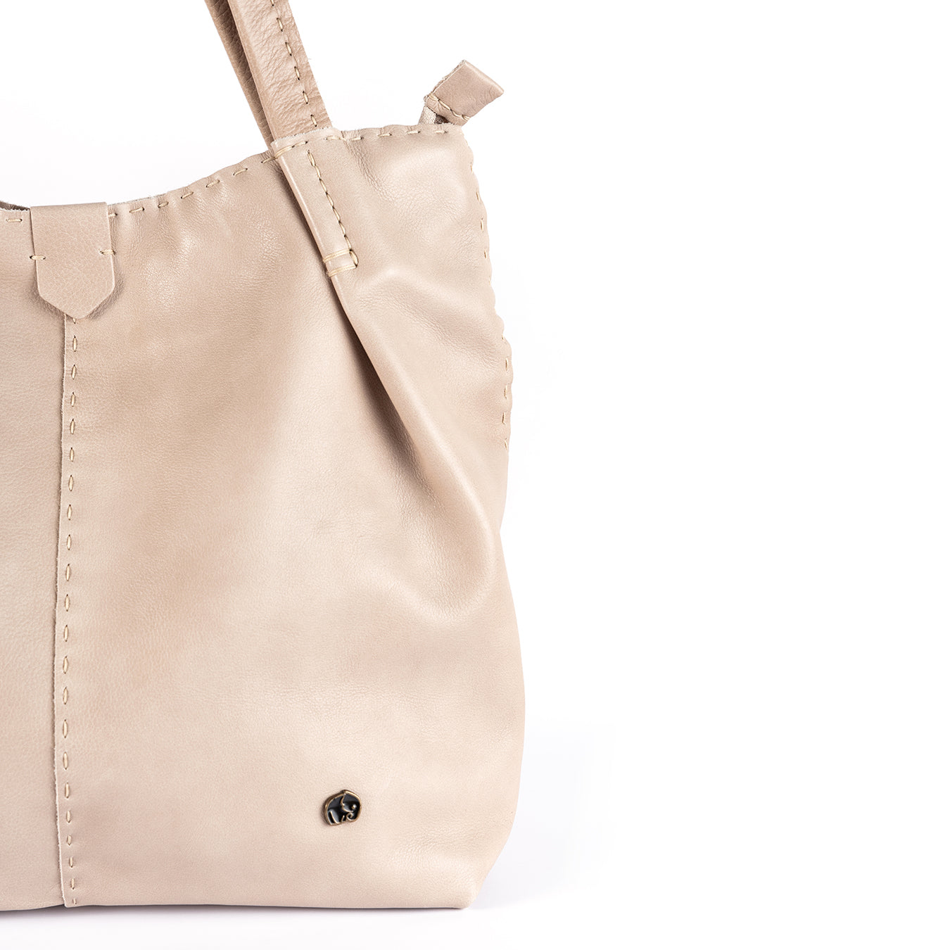 Novuka : Ladies Leather Handbag in Gravel