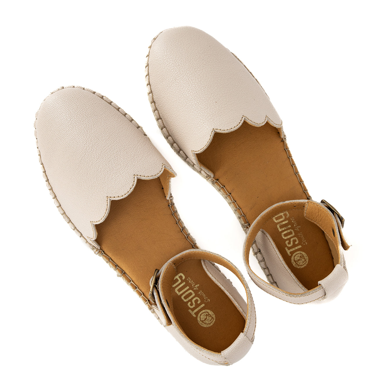 Kwamoka : Ladies Leather Espadrille Shoe in Cream