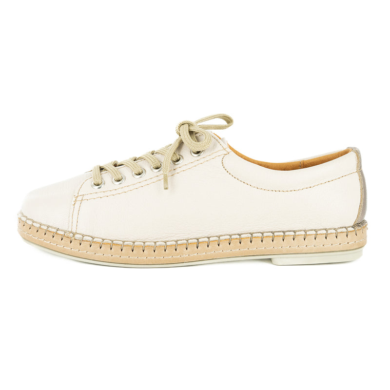 Naledi : Ladies Leather Sneaker in Cream