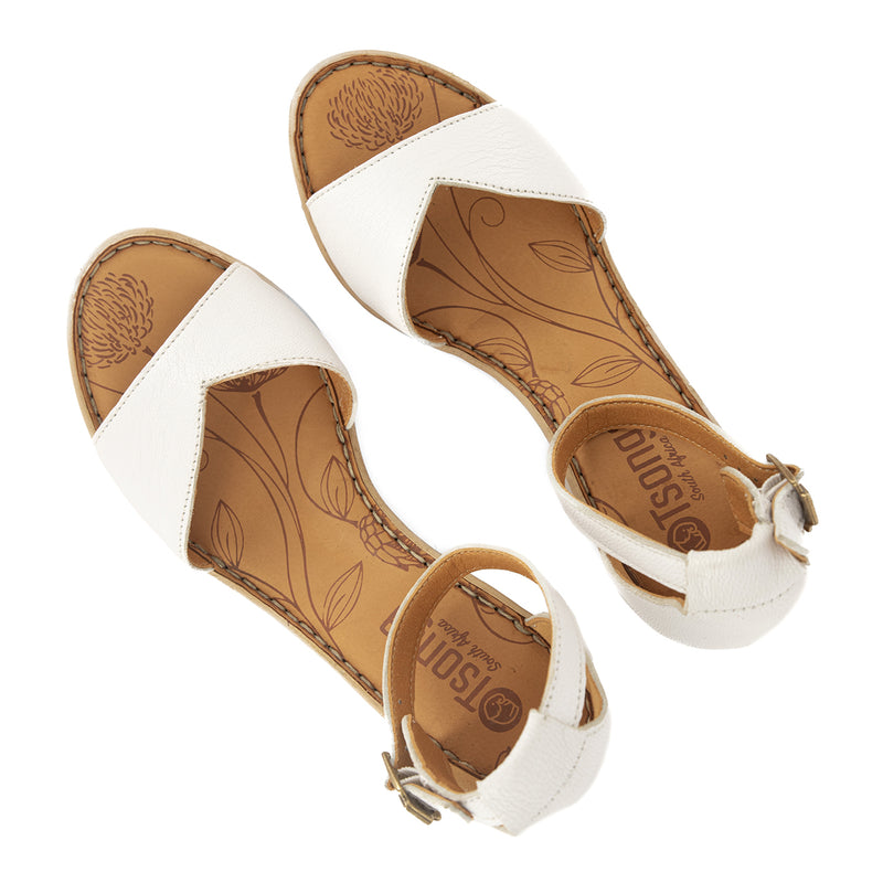 Kano : Ladies Leather High-Heel Sandal in White Cayak