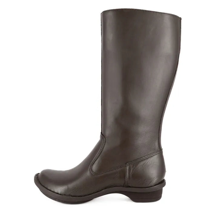Women’s brown leather calf-high boots.