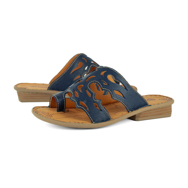 Isivinia : Ladies Leather Sandal in Marine