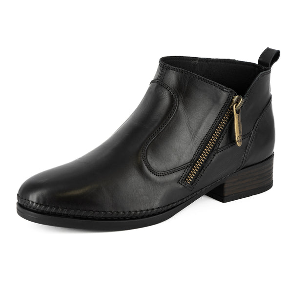 Norakei : Ladies Leather Ankle Boot in Black Relaxa