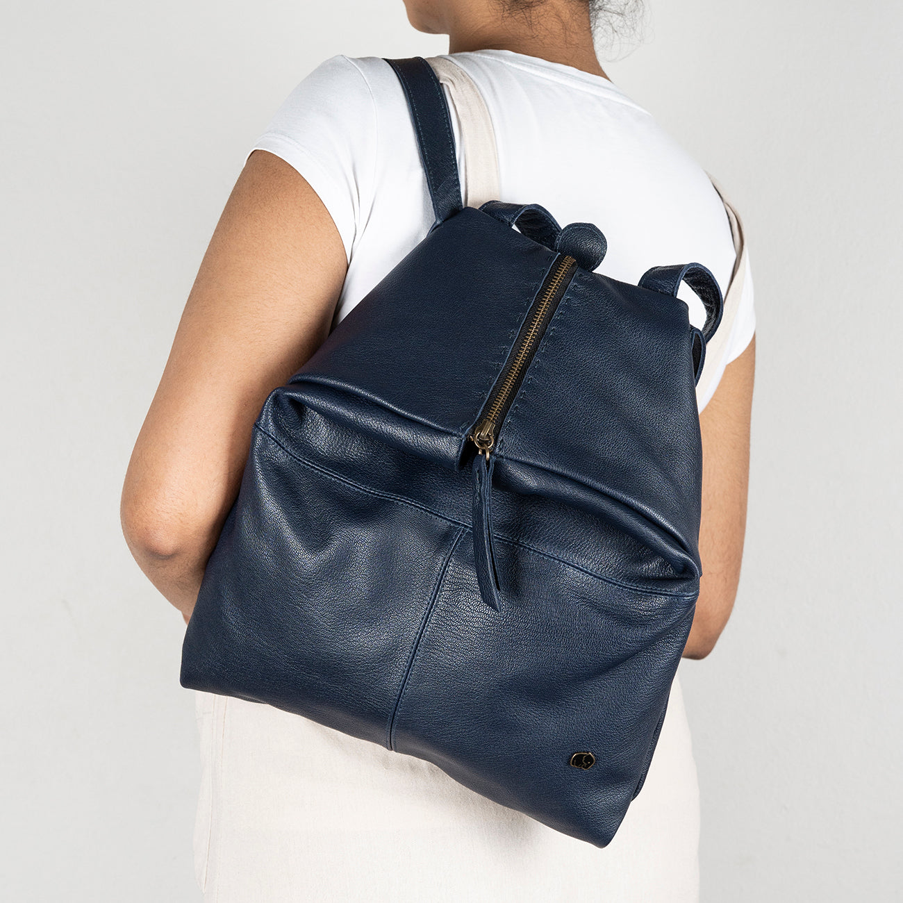 Ncumisa : Leather Backpack in Marine