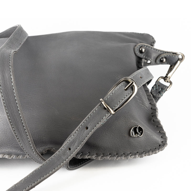 Rantu : Ladies Leather Crossbody Handbag in Ematite Ontario