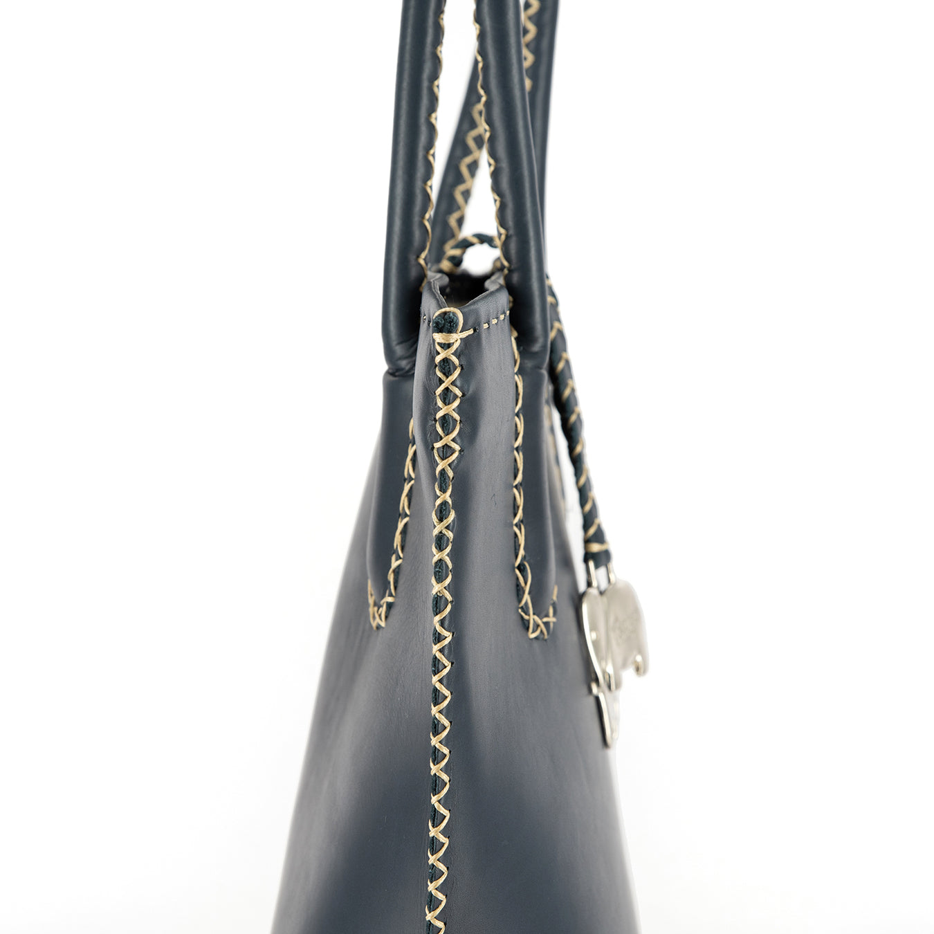 Azetha : Ladies Leather Shopper Handbag in Navy Relaxa