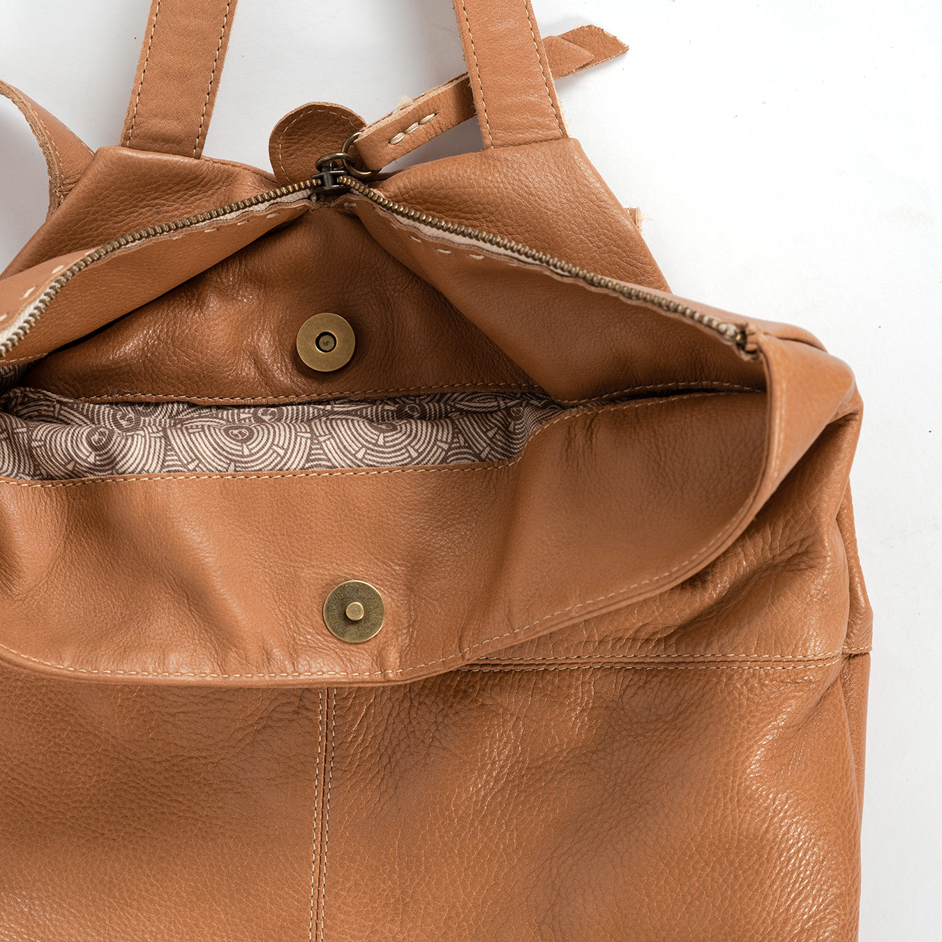 Ncumisa : Leather Backpack in Tan