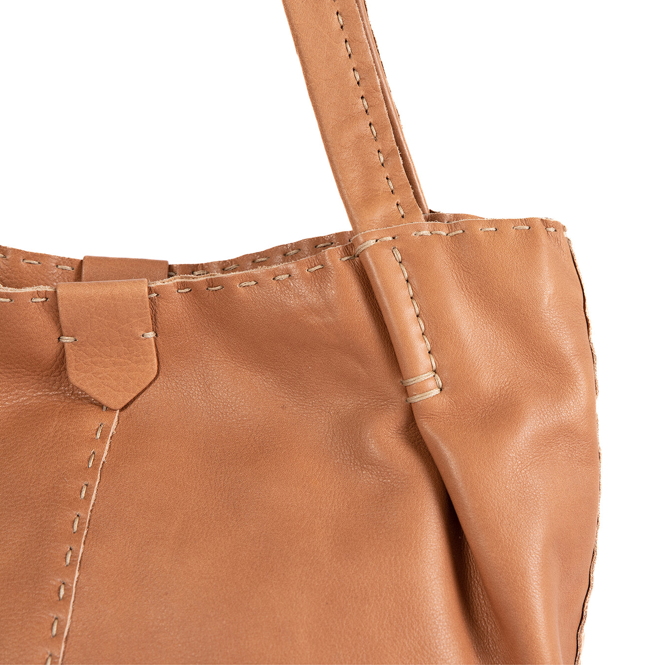 Novuka : Ladies Leather Handbag in Tan