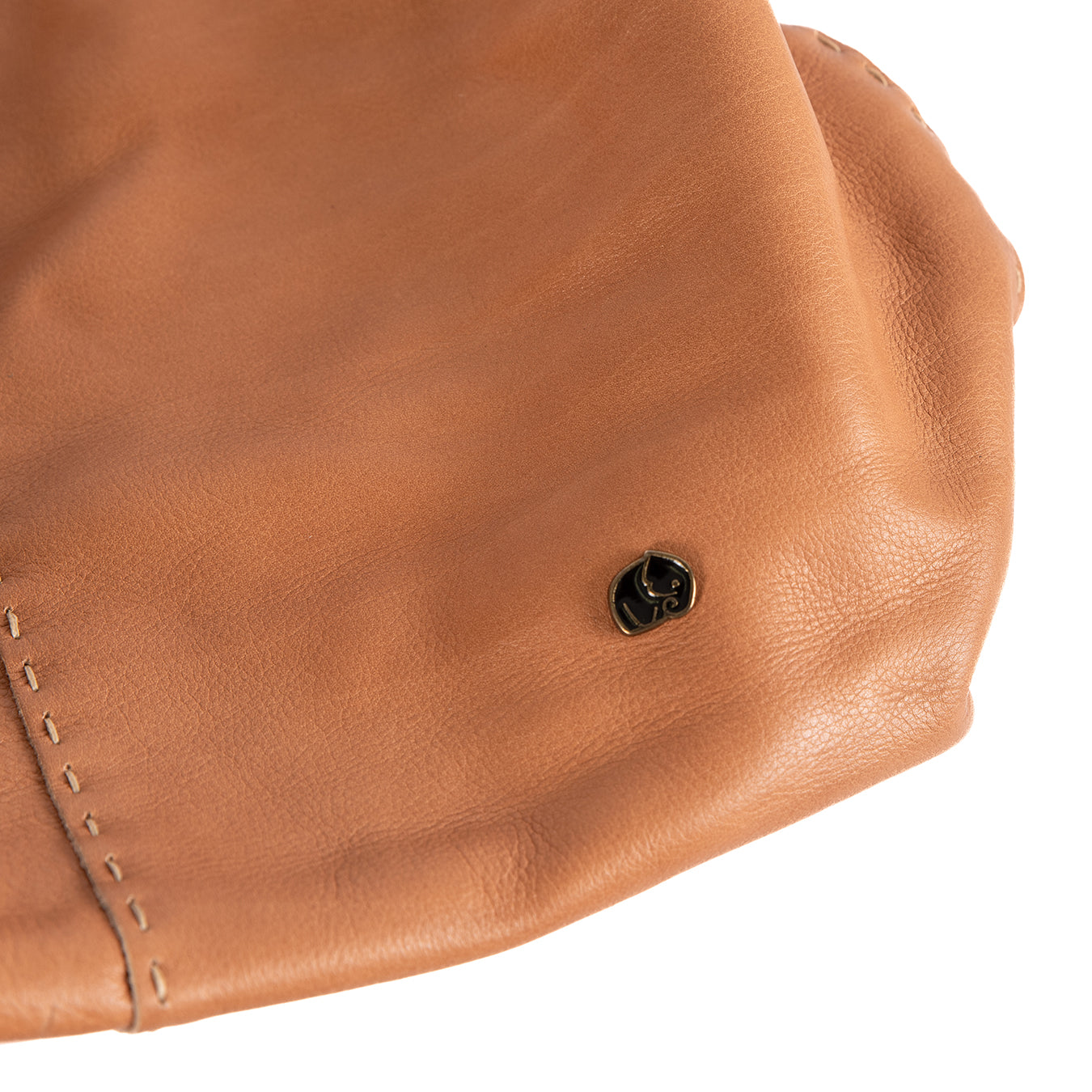 Novuka : Ladies Leather Handbag in Tan