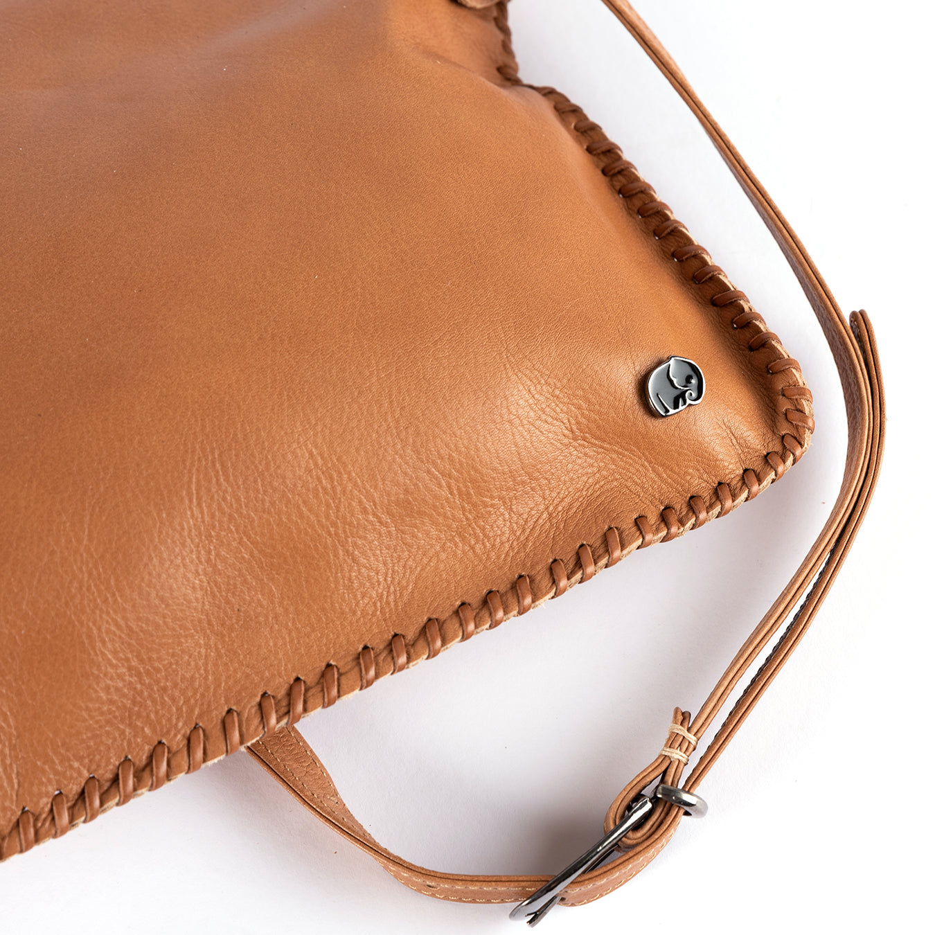 Rantu : Ladies Leather Crossbody Handbag in Tan