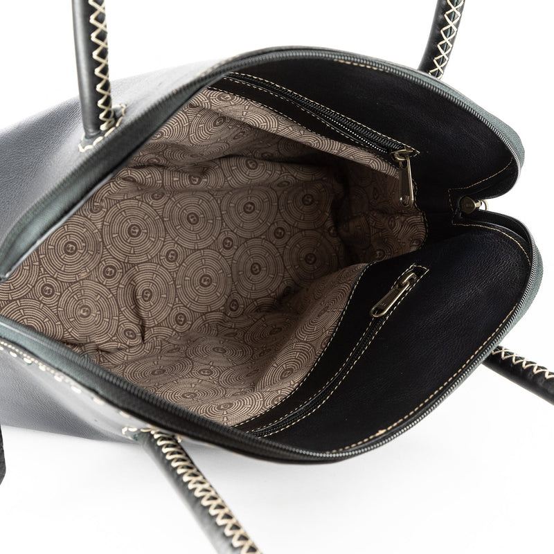 Thina : Ladies Leather Shopper Handbag in Black Vintage