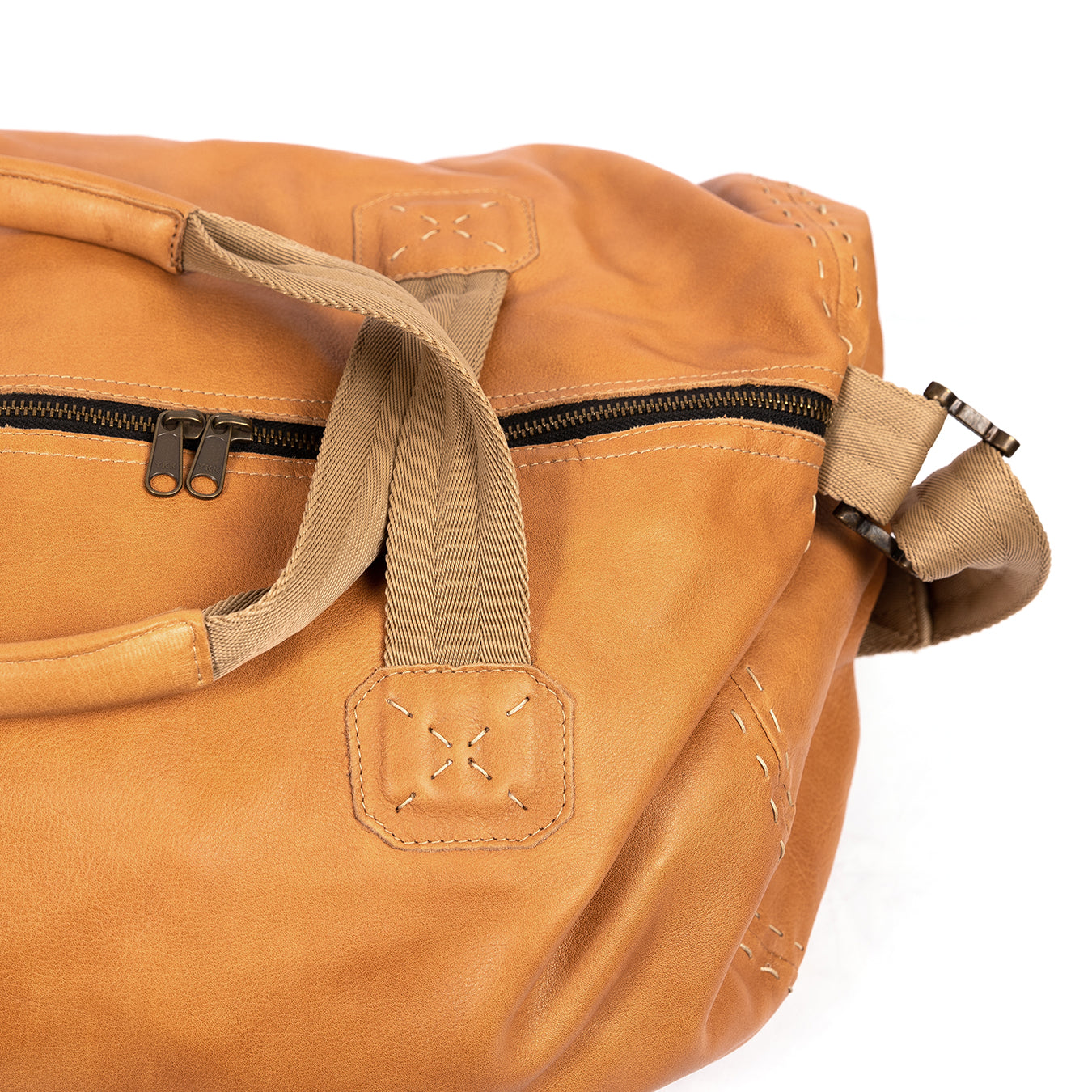 Weekender : Leather Travel Bag in Tan